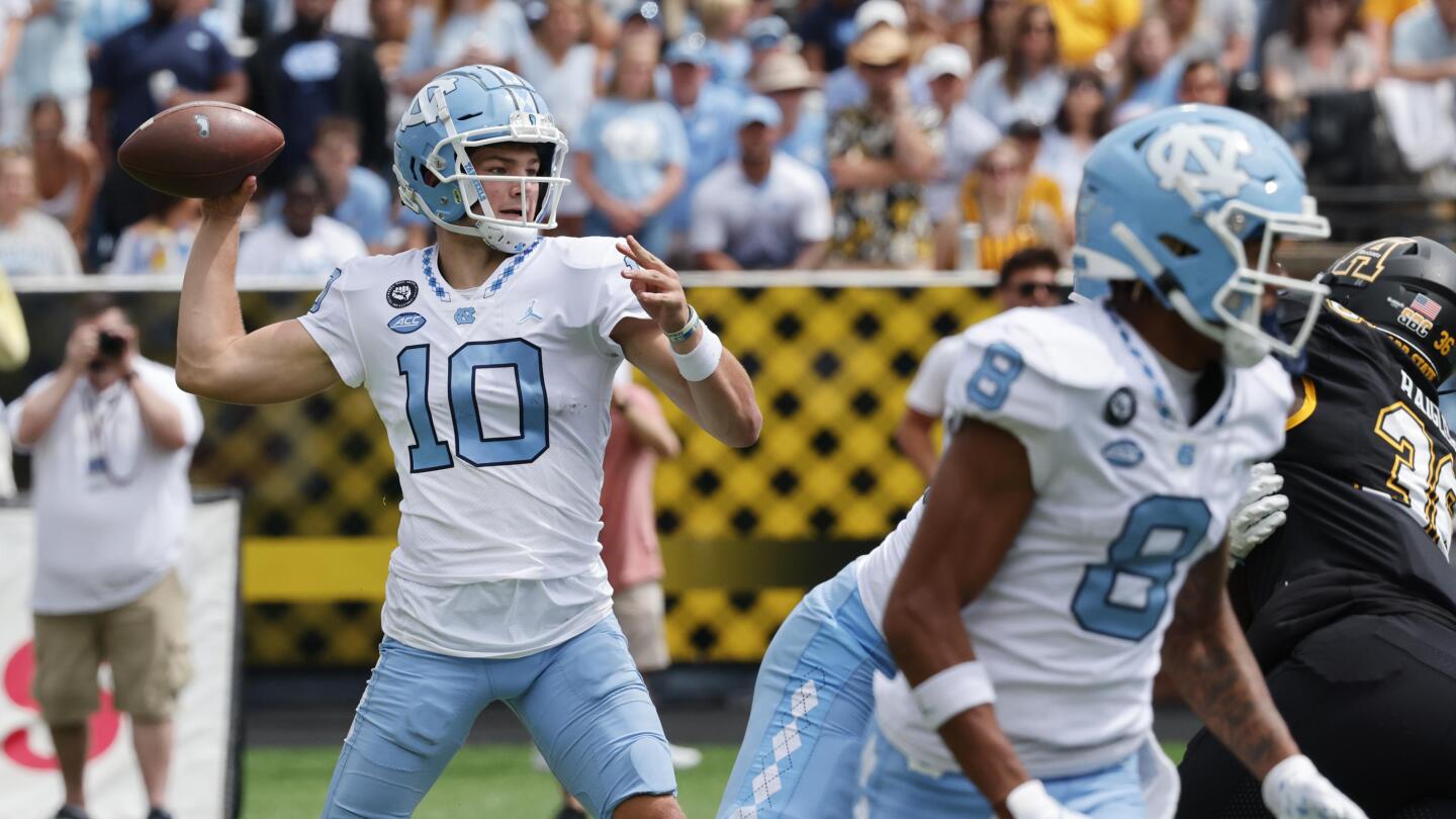 North carolina tar store heels football